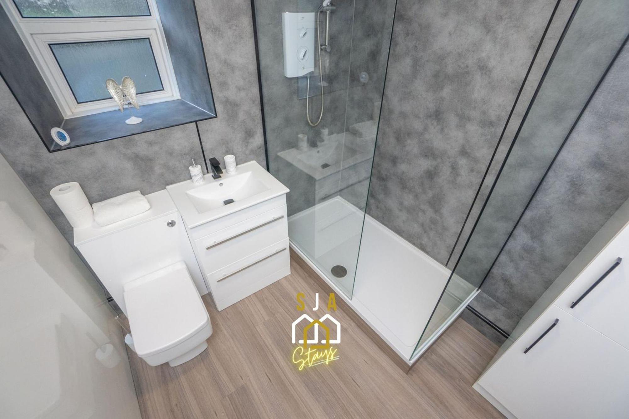 Central City Stay - Sja Stays - 1 Bed Apartment Aberdeen Eksteriør bilde